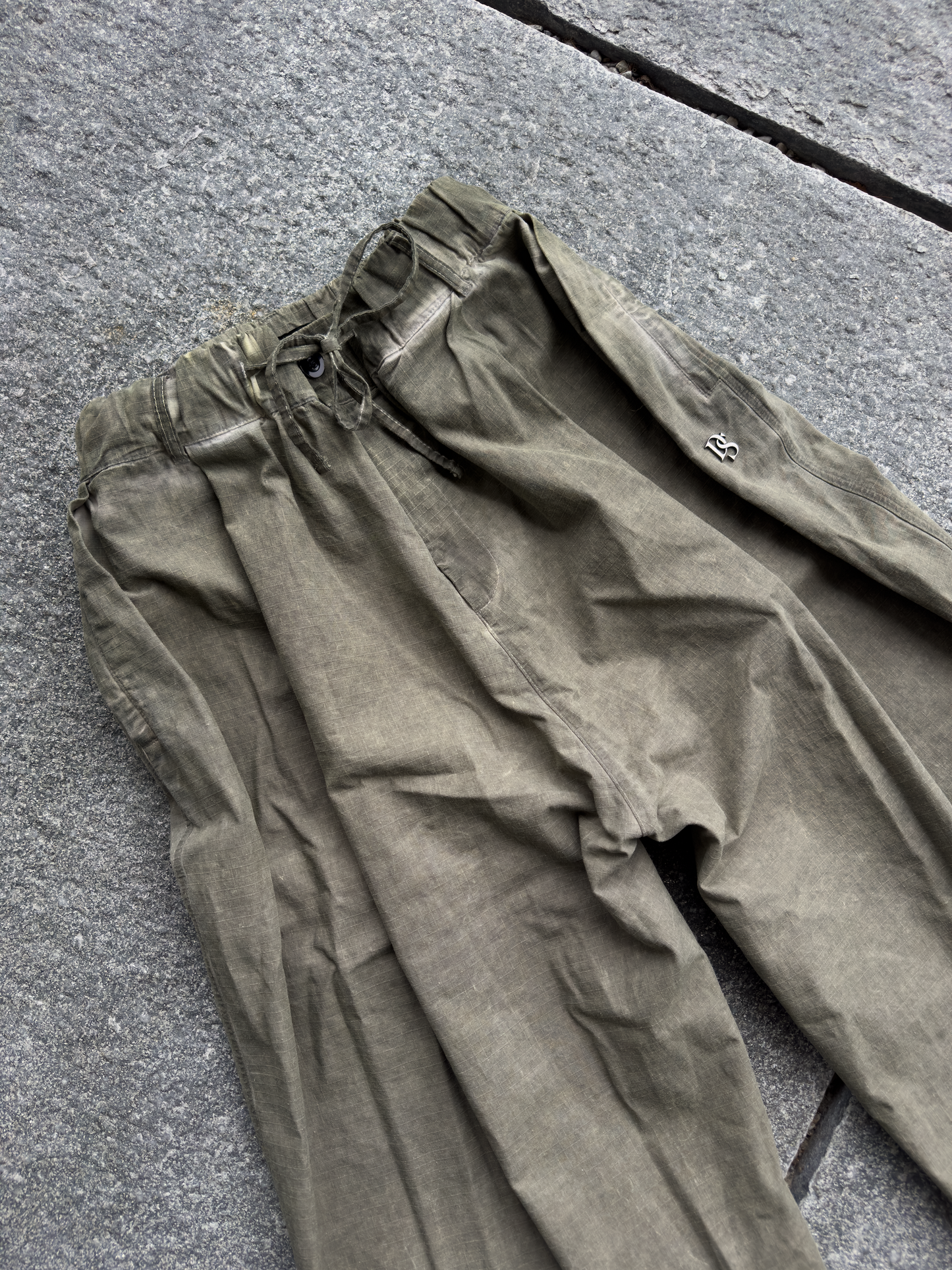 ''Washed Olive'' Pleated Ripstop Pant